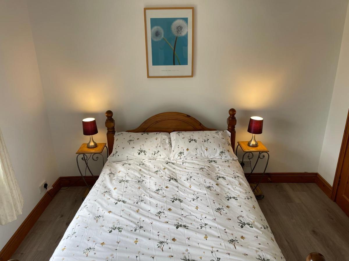 Ballinderry Station Cottage - Luxury Stay. 利斯本 外观 照片