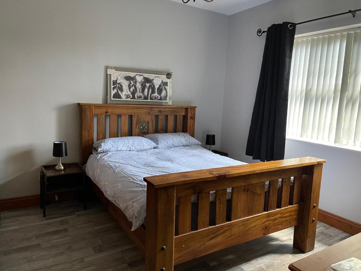 Ballinderry Station Cottage - Luxury Stay. 利斯本 外观 照片